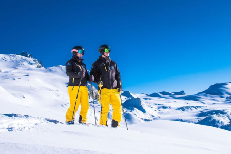 Glinsterende sneeuw op de Matterhorn bij Zermatt
